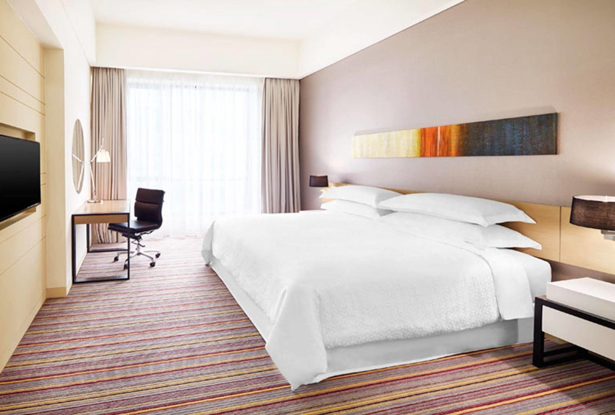 Four Points By Sheraton פוצ'ונג מראה חיצוני תמונה